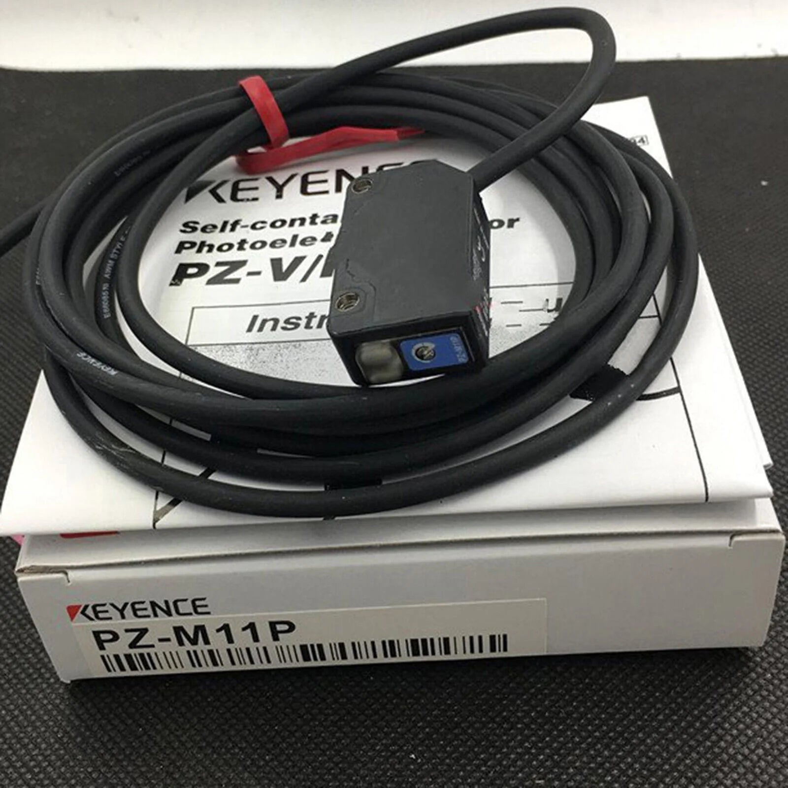 KEYENCE PZ-M11P Photoelectric Switch Sensor Fast - KEYENCE [1]