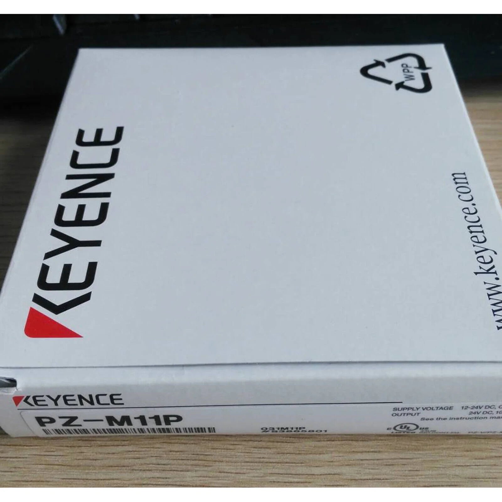 KEYENCE PZ-M11P Photoelectric Switch Sensor Fast - KEYENCE [3]