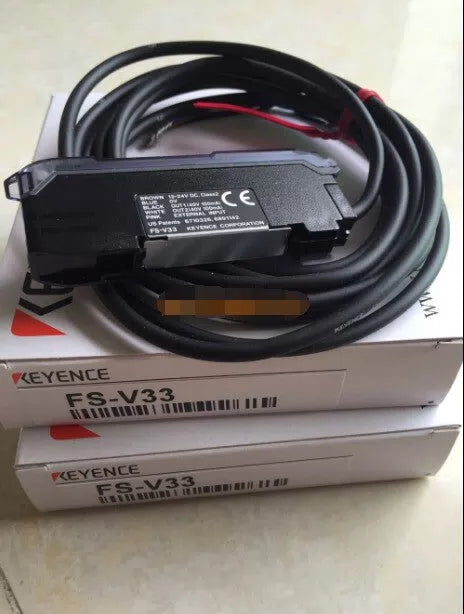 Keyence FS-V33 [1]