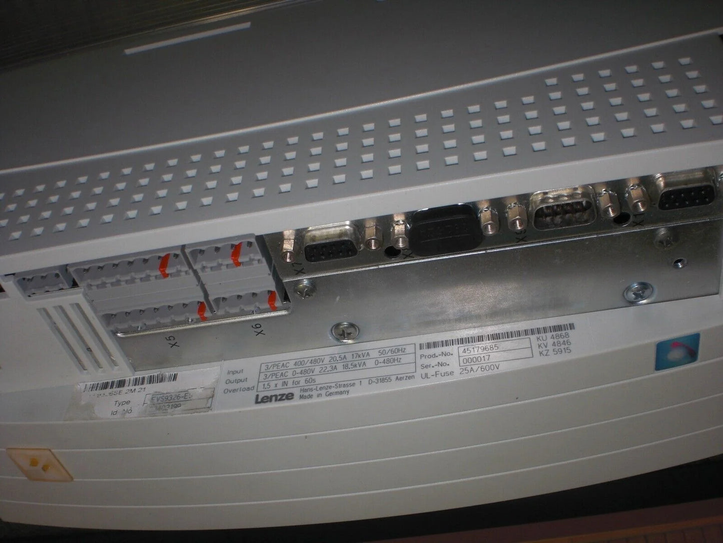 Lenze EVS9326-ES Frequenzumrichter - LENZE [3]