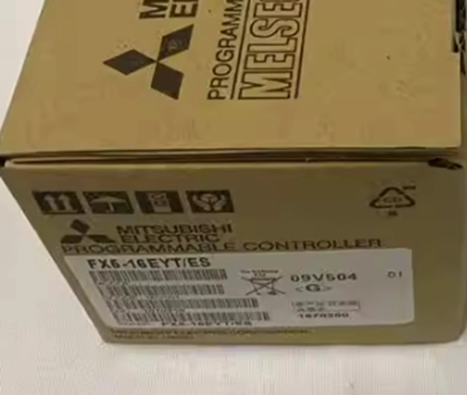 MITSUBISHI FX5-16EYR/ES Mitsuboshi In Box FX5-16EYR/ES Mitsuboshi FX5 16EYR ES Mitsubishi FX5-16EYR/ES - MITSUBISHI [1]