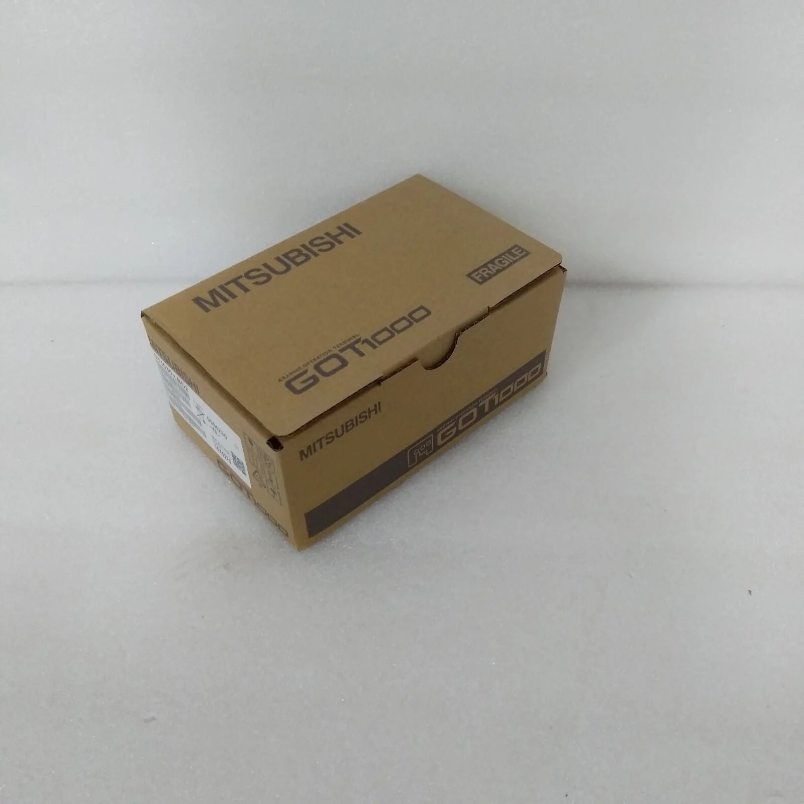 MITSUBISHI PANEL GT1030-LBD2, New Sent within 24 hours - MITSUBISHI [2]