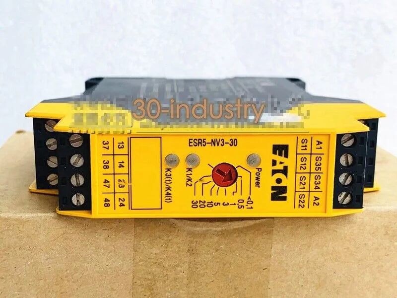 MOELLER Safety Relay ESR5-NV3-30, 24VDC - 1PCS New - MOELLER [3]