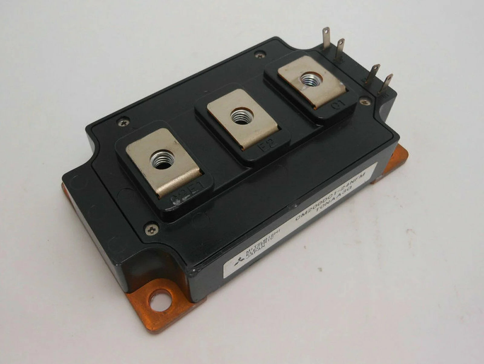 Mitsubishi CM200DC1-24NFM Module: 1-Year Warranty - MITSUBISHI [1]