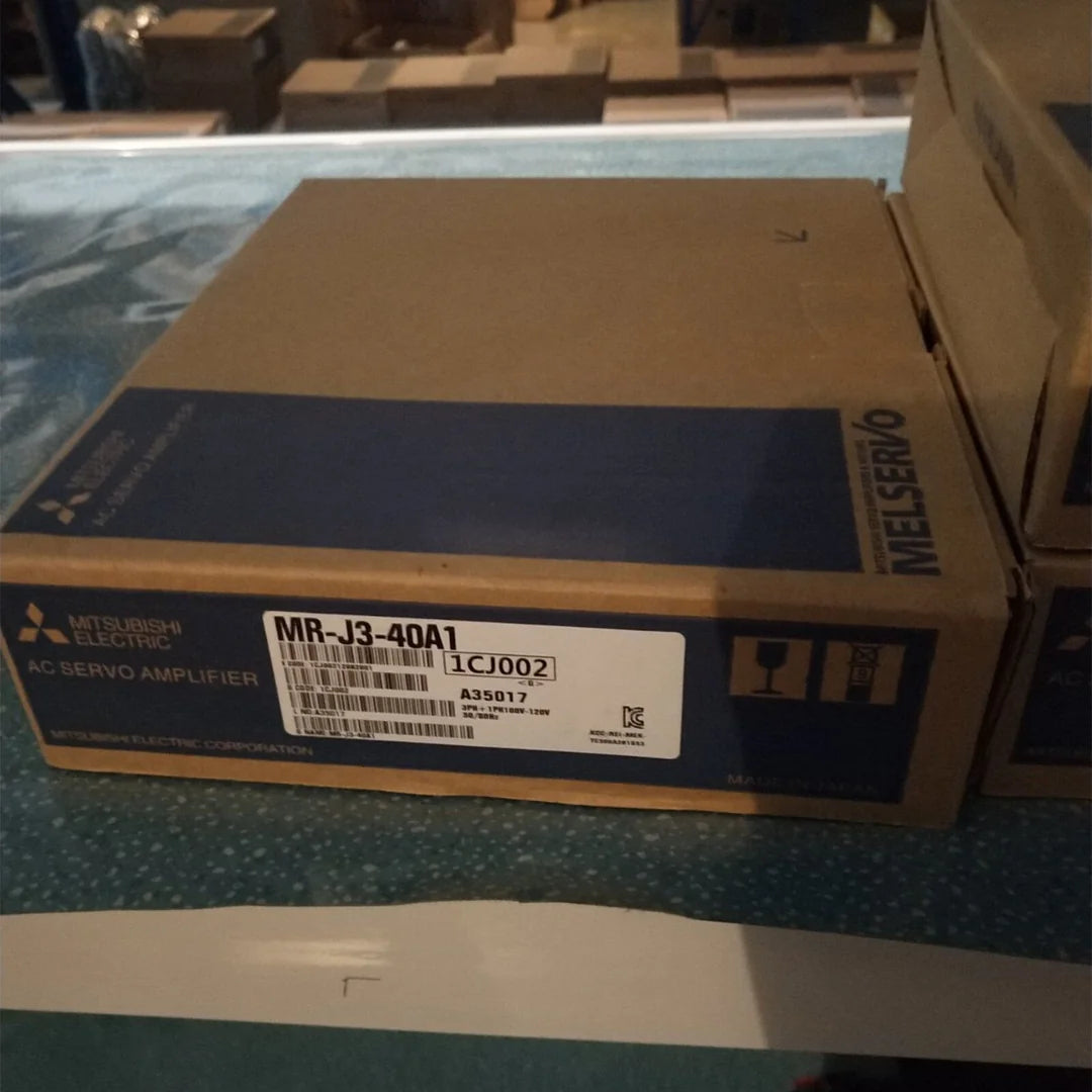 Mitsubishi MR-J3-40A1 Servo Drive | 70-Piece Set | 3-Year Warranty | Industrial Grade | High-Torque Motor - MITSUBISHI [1]
