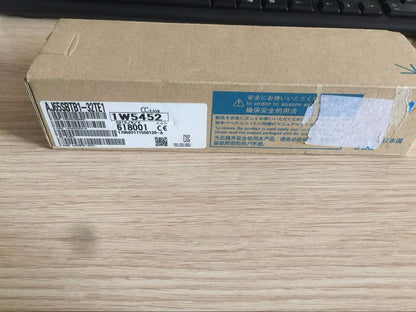 Mitsubishi PLC Output Module AJ65SBTB132TE1 - MITSUBISHI [6]