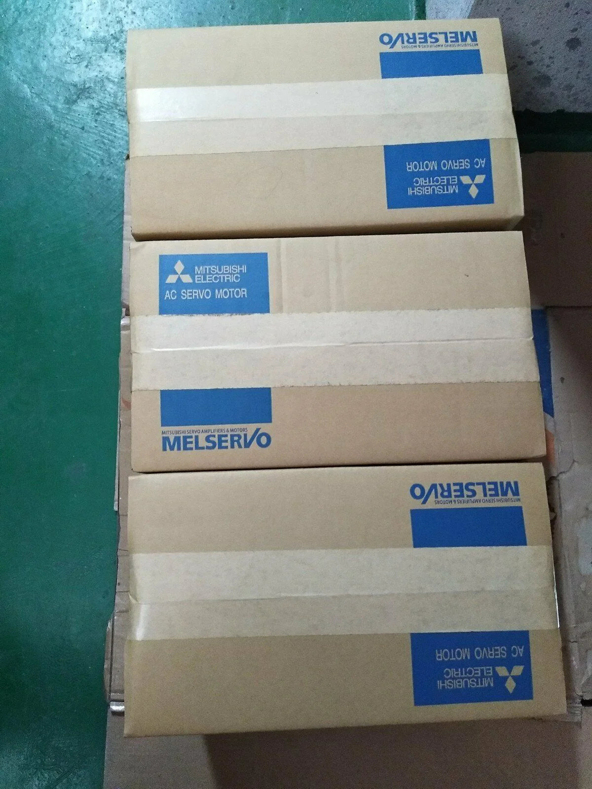 Mitsubishi Professional Servo Motor HF-SP352K, One-Year Warranty - MITSUBISHI [2]