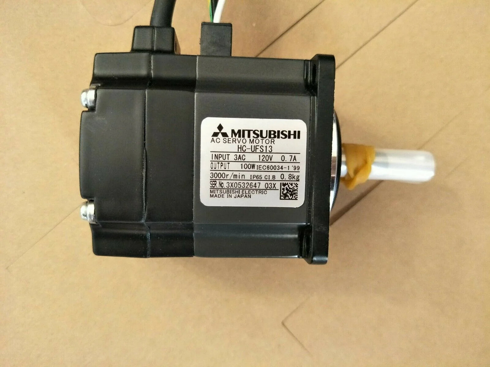 Mitsubishi SERVO MOTOR HC-UFS13 - MITSUBISHI [2]
