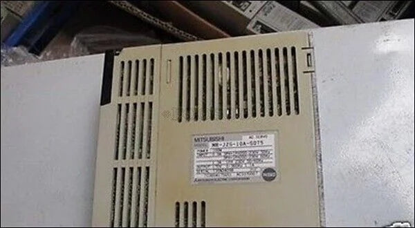 Mitsubishi Servo Drive MR-J2S-10A-S075 Used 1 Piece - MITSUBISHI [1]