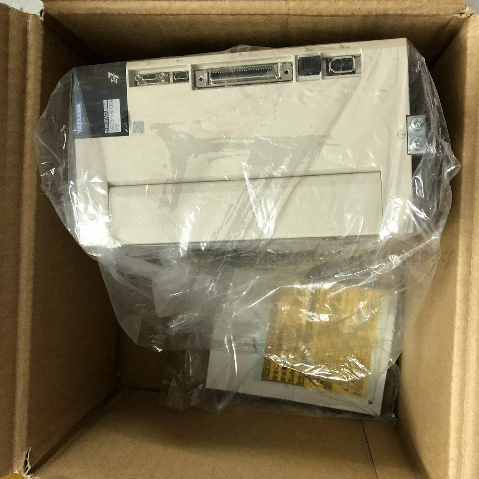 NEW Yaskawa AC servo drive SGD7S-590A10A002 - YASKAWA [2]