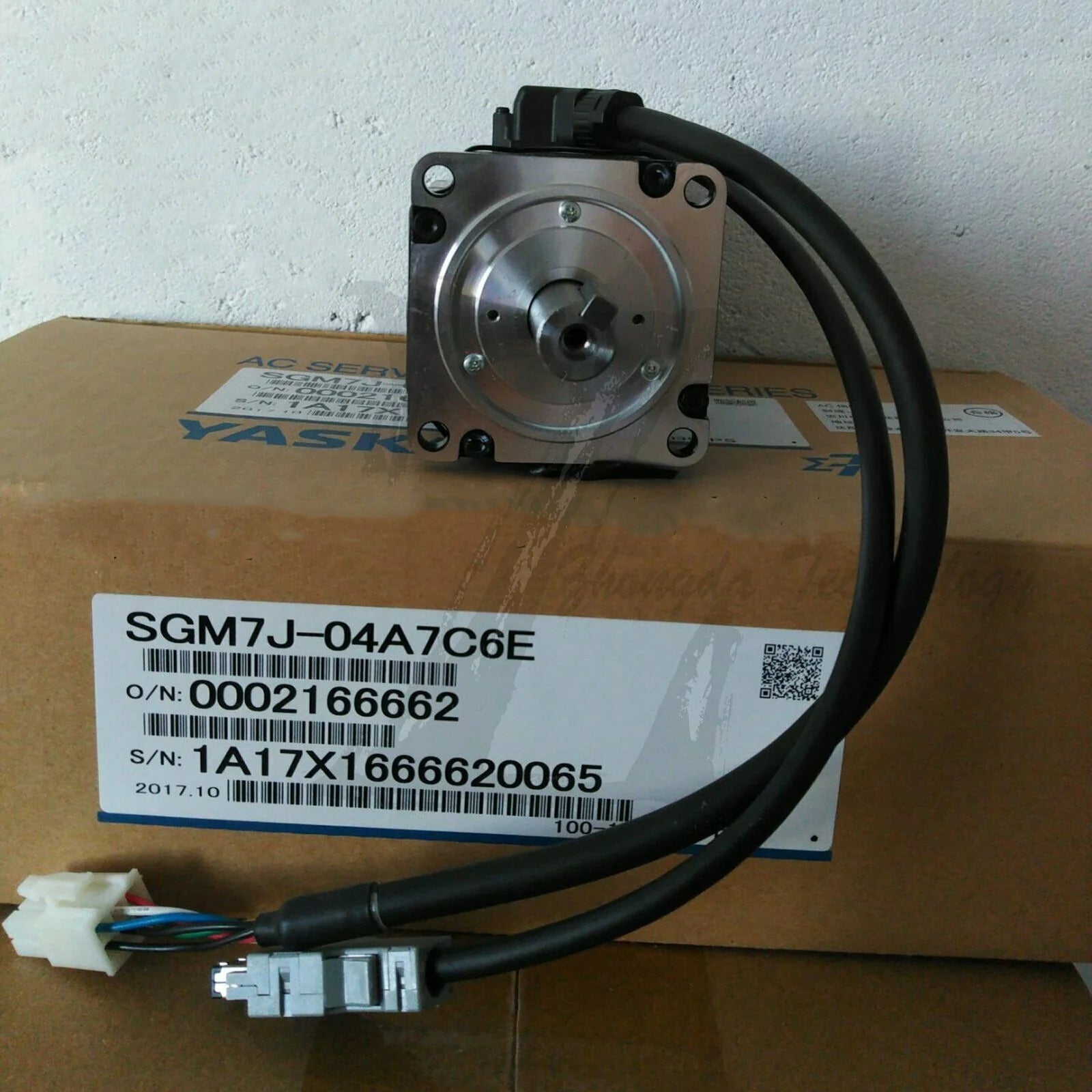 NEW Yaskawa AC servo motor SGM7J-04A7C6E - YASKAWA [3]