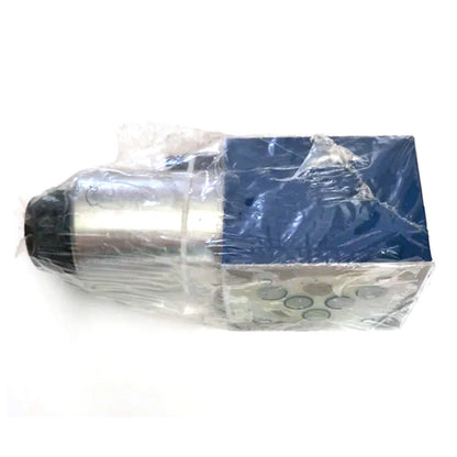 New 1PCS Rexroth Solenoid valve 4WE10C33/CG24N9K4 R900593277 - REXROTH [3]