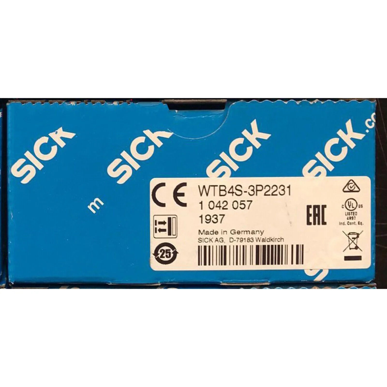 New 1PC WTB4S-3P2231 Photoelectric Switch Sensor - TECHPRO ELECTRONICS [1]