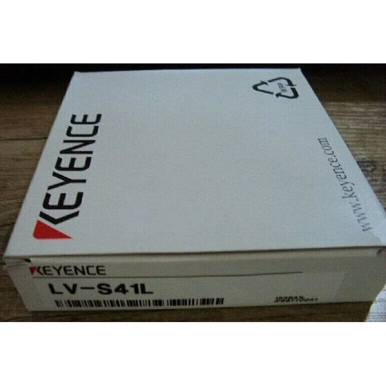 New Keyence Laser Sensor LV-S41L In Box - KEYENCE [1]