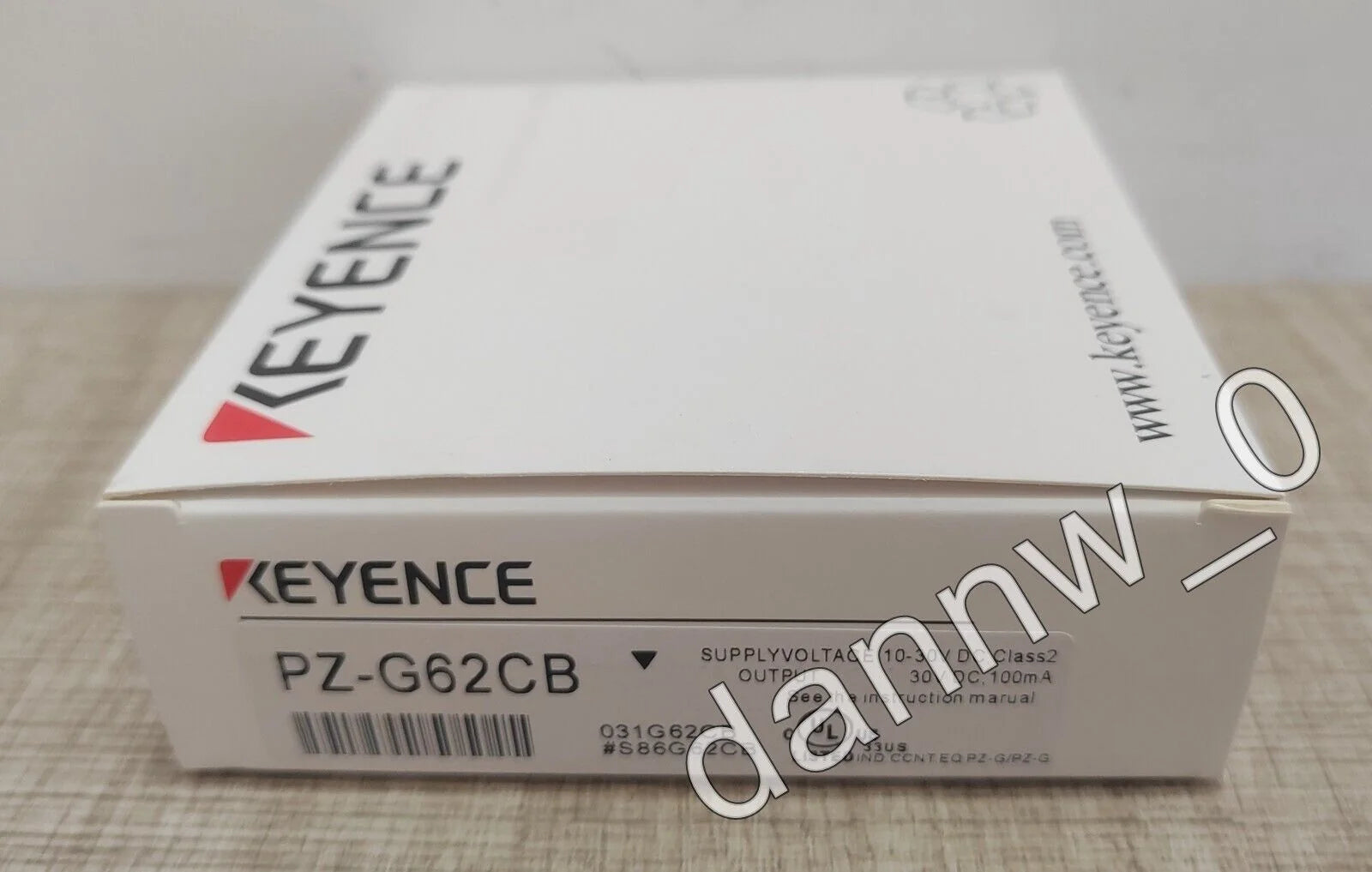 New Keyence PZ-G62CB Proximity Sensor - KEYENCE [1]