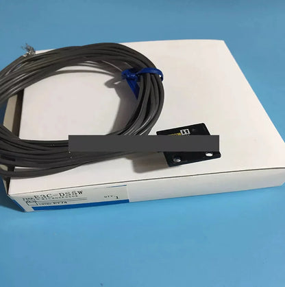 New Omron E3C-DS5W Photoelectric Switch – Reliable Switching Solution - OMRON [1]