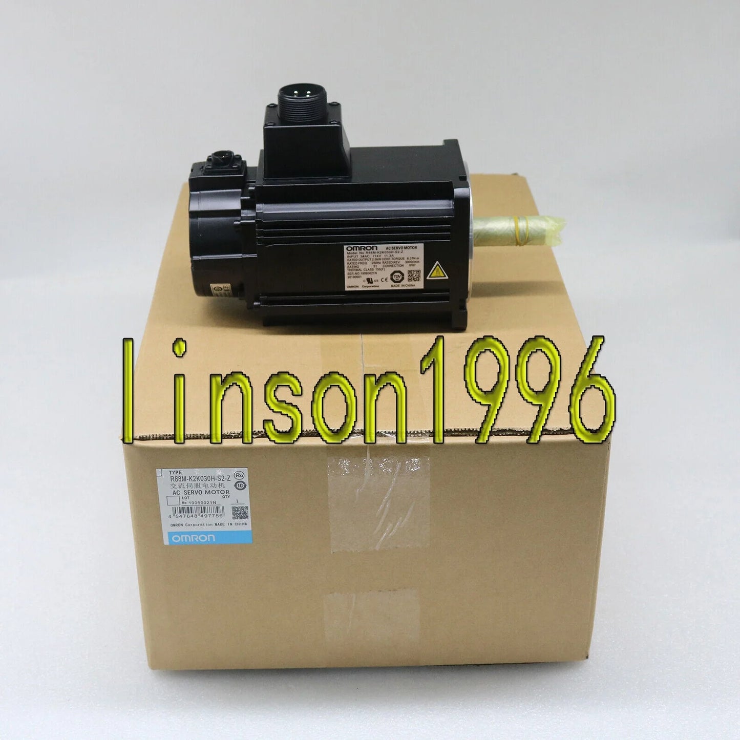 New Omron R88M-K2K030H-S2-Z Servo Motors In Box - OMRON [1]