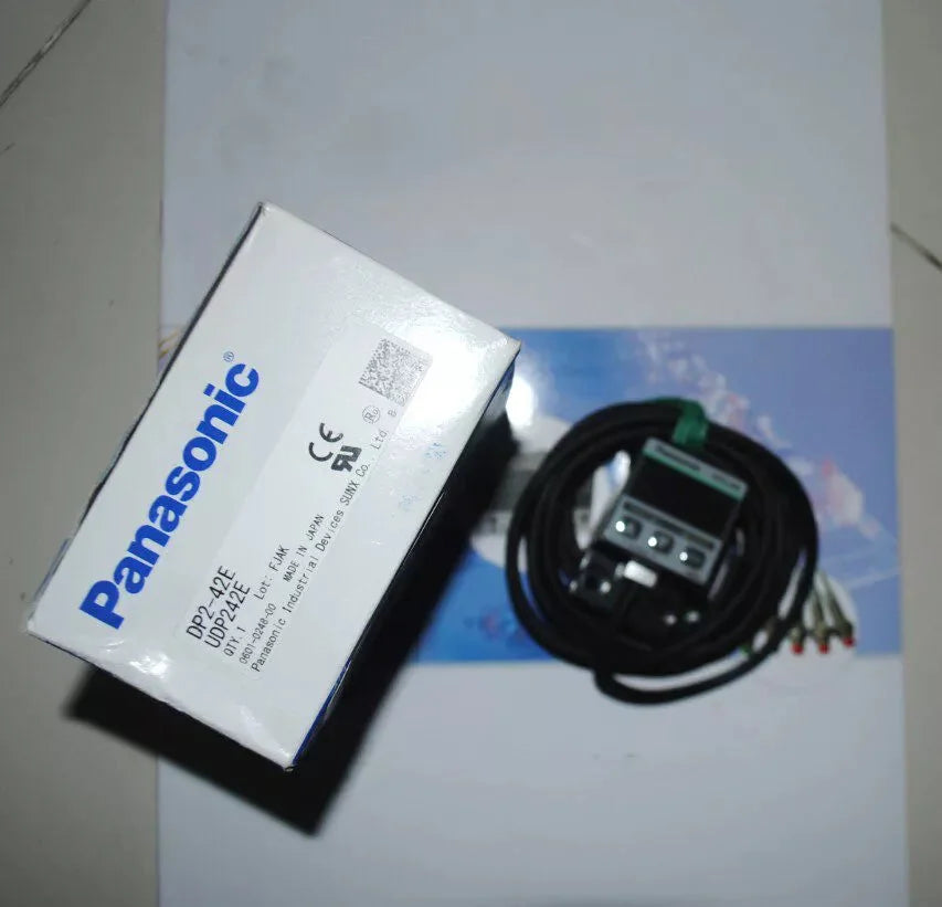 New Panasonic SUNX DP2-42E Pressure Sensor 1PC - PANASONIC [1]
