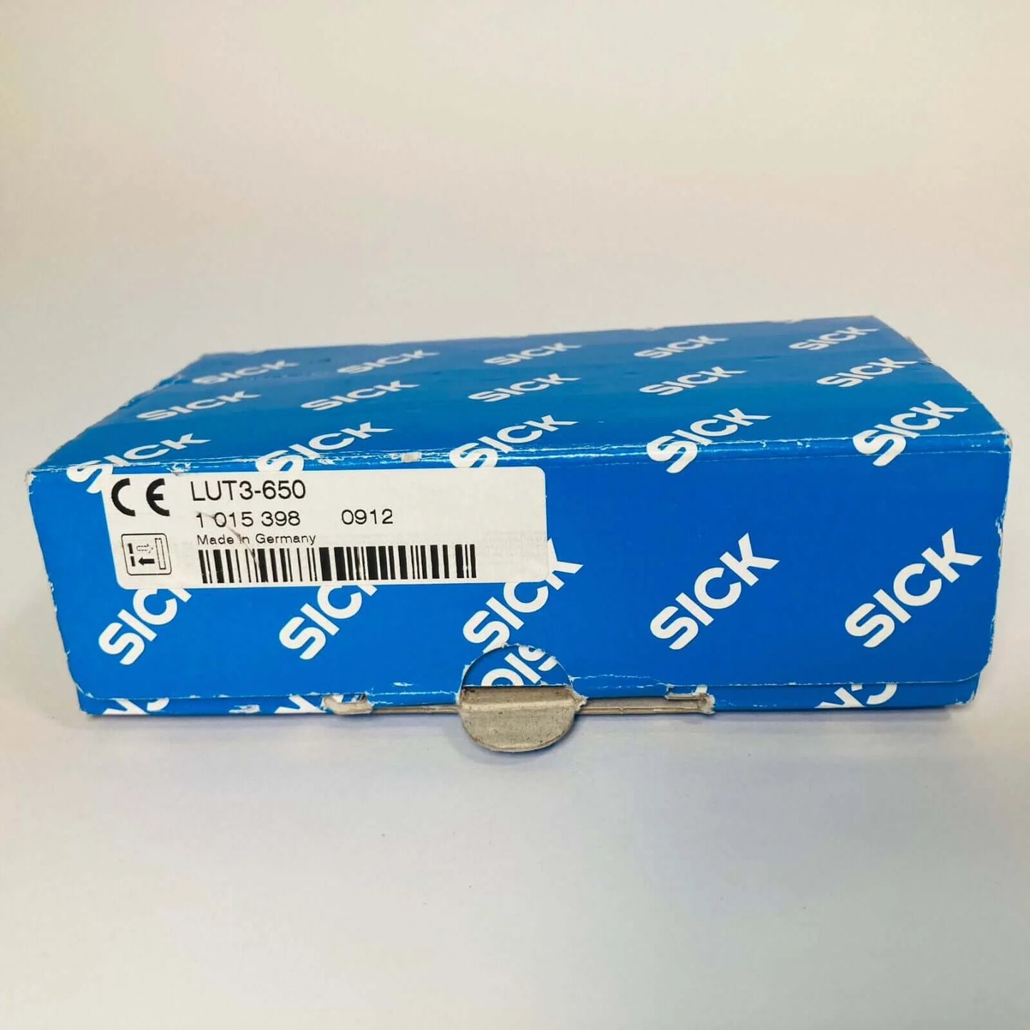 New SICK LUT3-650 1015398 Luminescence Sensor 1PC - SICK [1]