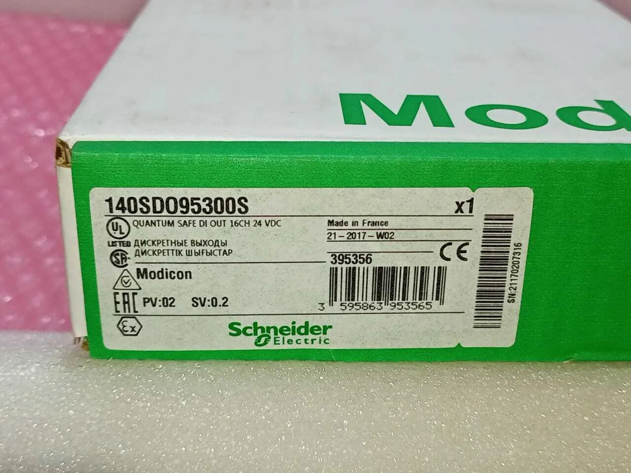 New Schneider Electric 140SDO95300S DI Out 16CH 24 VDC - SCHNEIDER ELECTRIC [3]