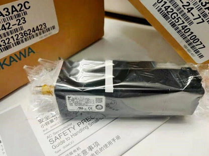 New Yaskawa SGMJ-01A3A2C Servo Motor Fast Ship - YASKAWA [2]