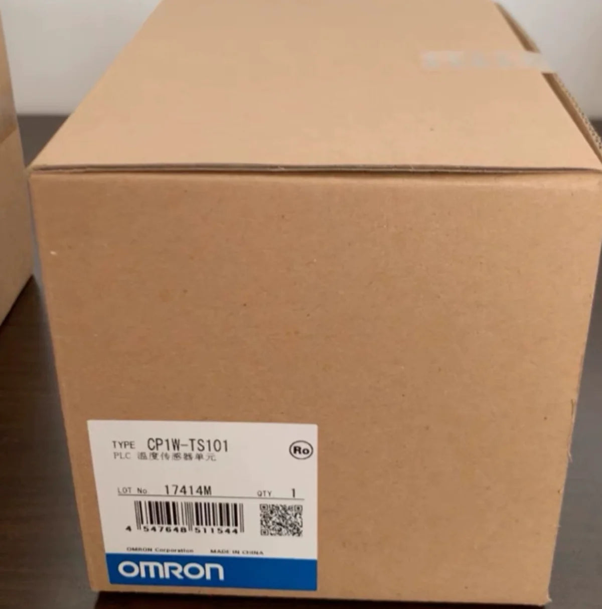 OMRON CP1W TS101 Temperature Sensor Unit - OMRON [1]