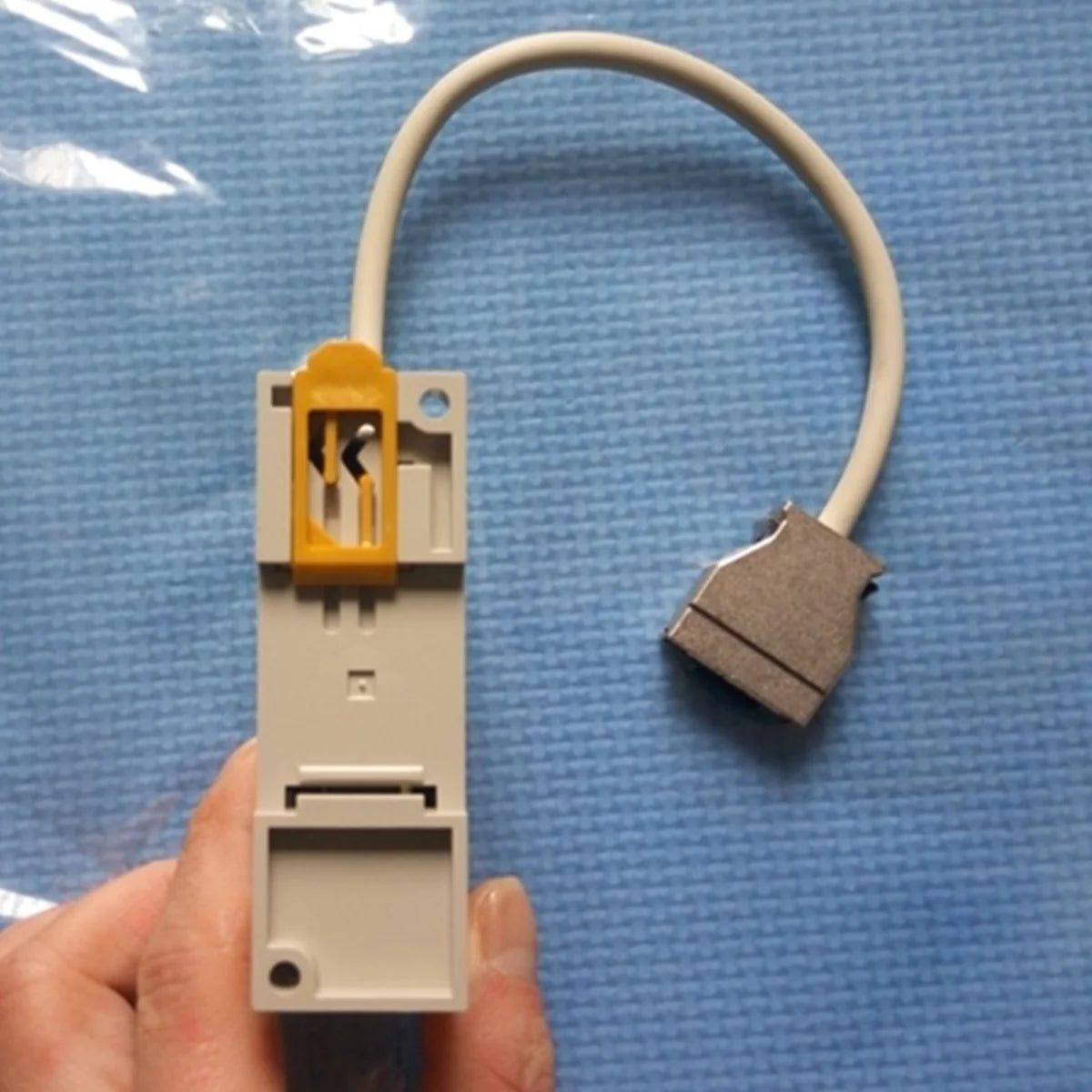 OMRON CPM1-CIF11 Interface Unit - OMRON [3]
