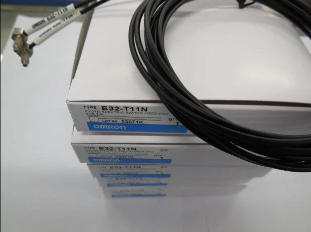 OMRON E32T11N Photoelectric Switch E32T11N - OMRON [1]