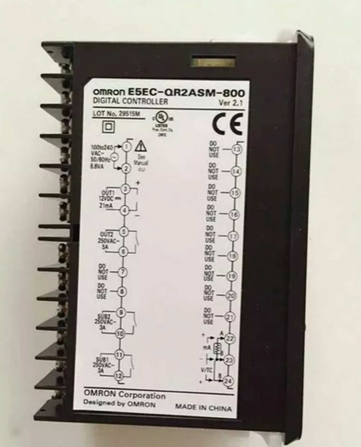 OMRON E5EC-QR2ASM-800 Temperature Control Unit PLC Unit - OMRON [1]