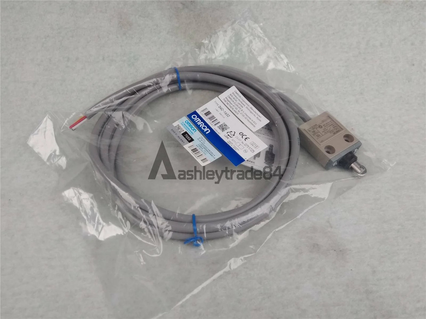 OMRON Limit Switch D4C-1632 - OMRON [1]