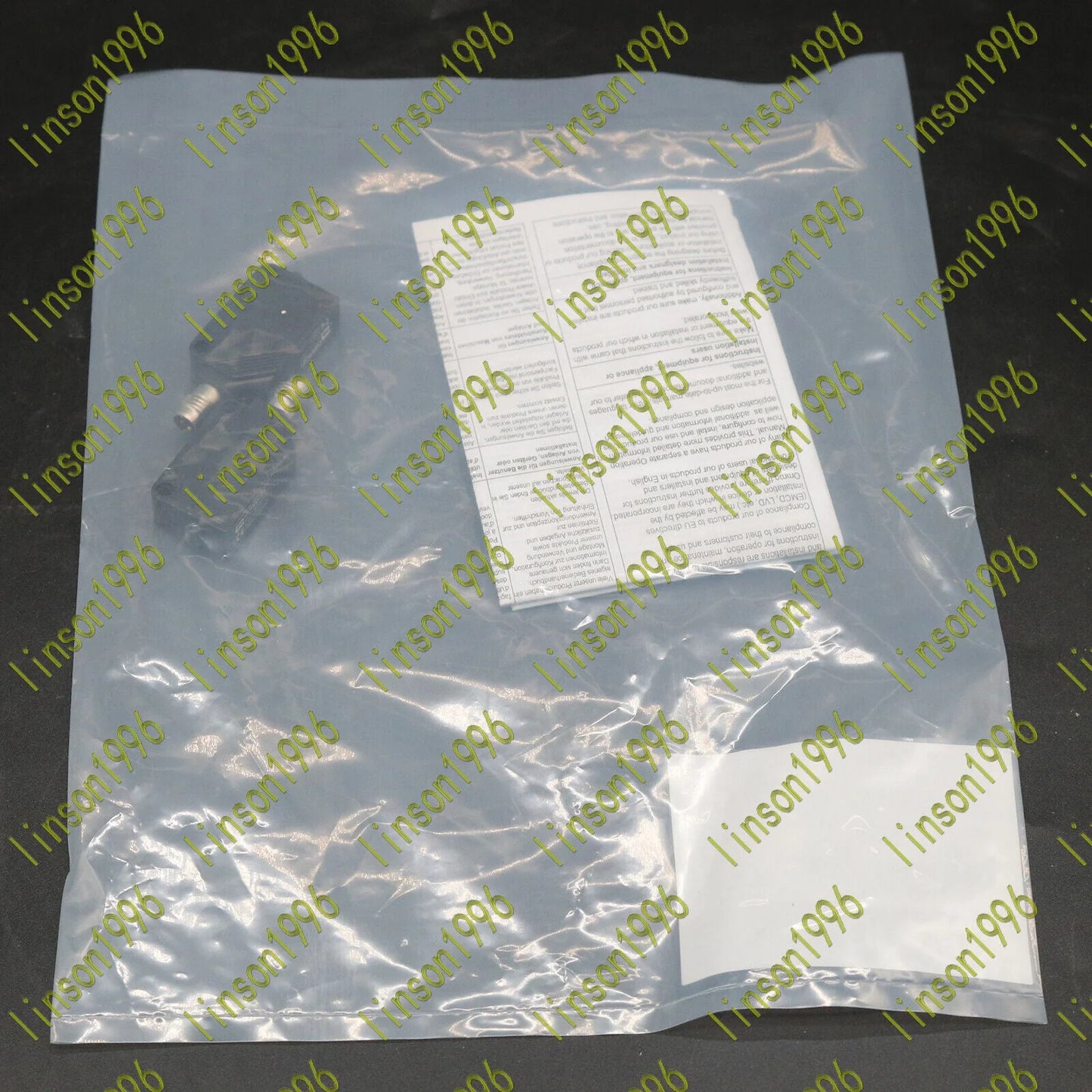 OMRON Photoelectric Sensor E3Z-T81C-GOSRD-CN - OMRON [1]
