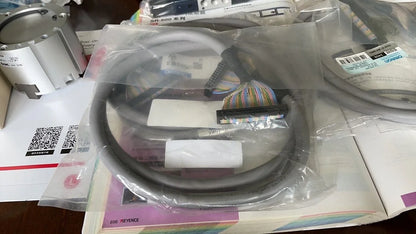 OMRON XW2Z100K Cable - OMRON [2]
