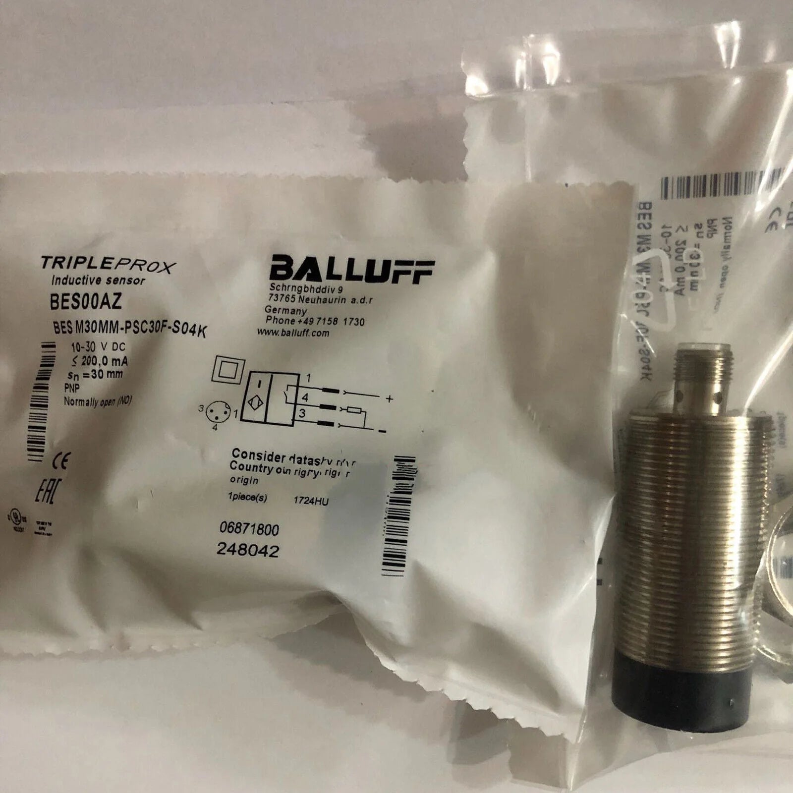 ONE BALLUFF PROXIMITY SWITCH - BALLUFF [1]