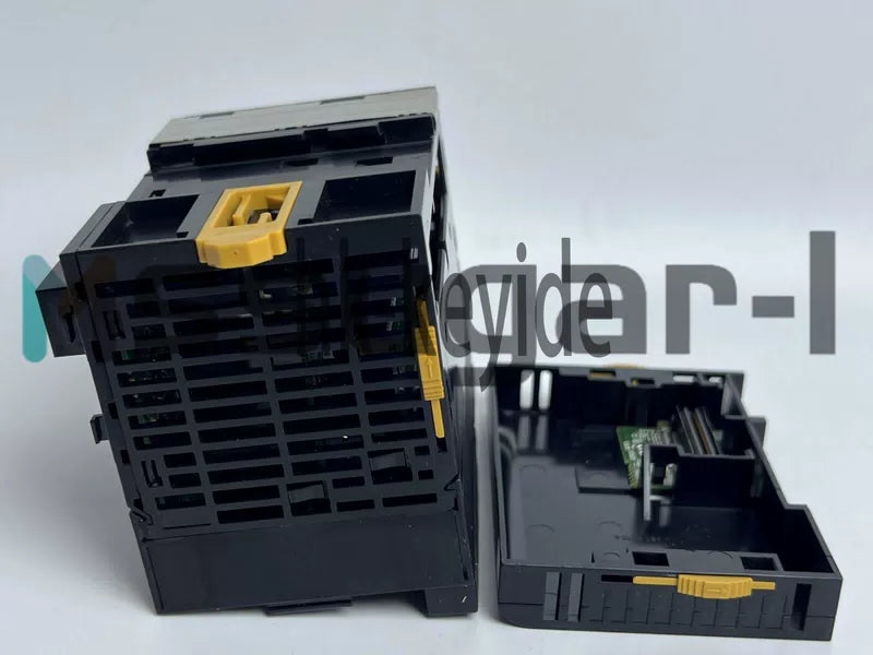 ONE Omron CJ2M-CPU34 PLC CPU Unit [4]