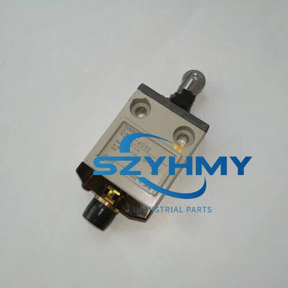 Omron D4CC-4032 Sensor - 1pcs New in Box - OMRON [3]