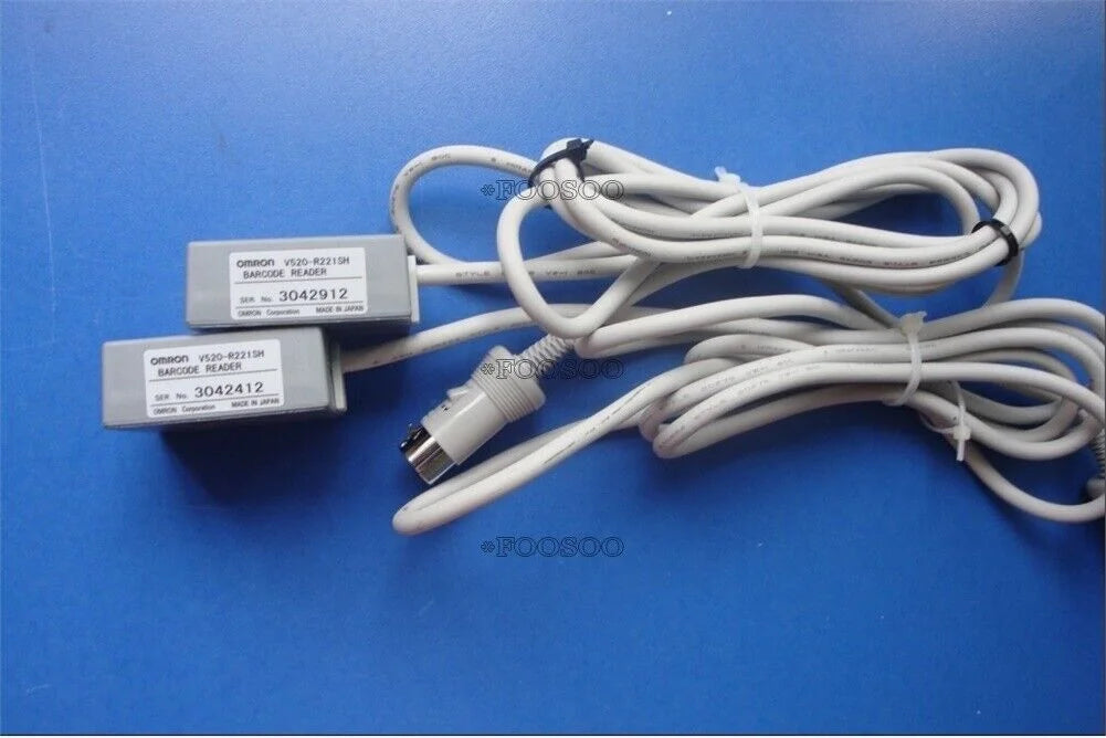 Omron Digital Barcode Reader V520-R221SH - OMRON [1]