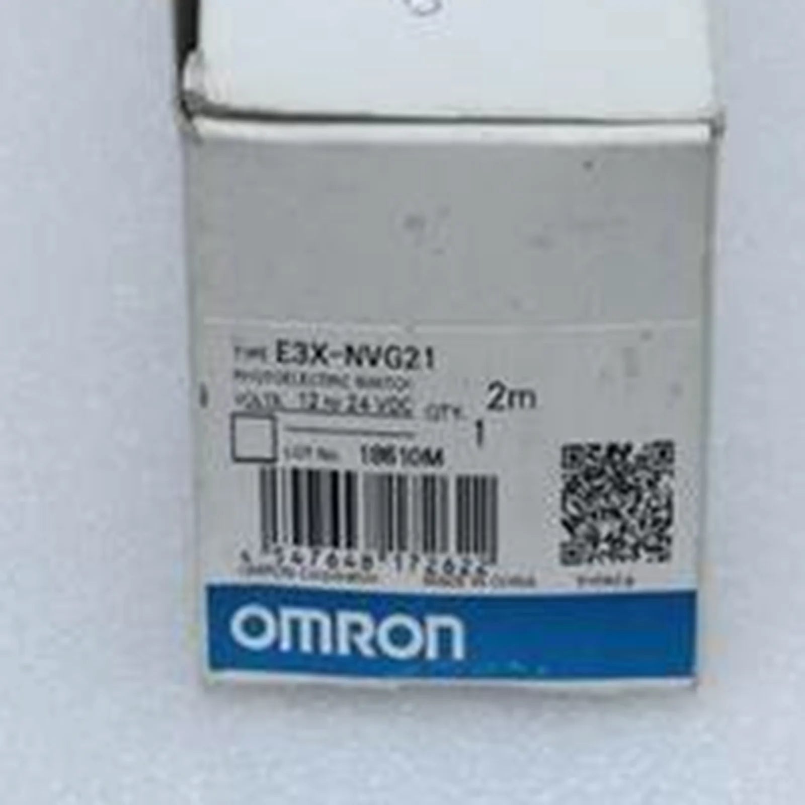 Omron E3X-NVG21 Photoelectric Sensor - High Precision Motion Detection - OMRON [1]