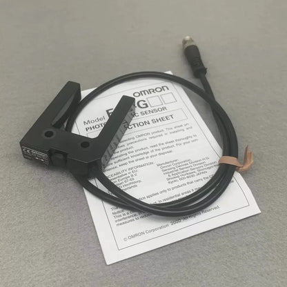 Omron E3Z-G82 Switch - OMRON [1]