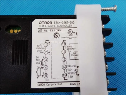 Omron E5CN-Q2MT-500 Temperature Controller AC100-240V - OMRON [4]