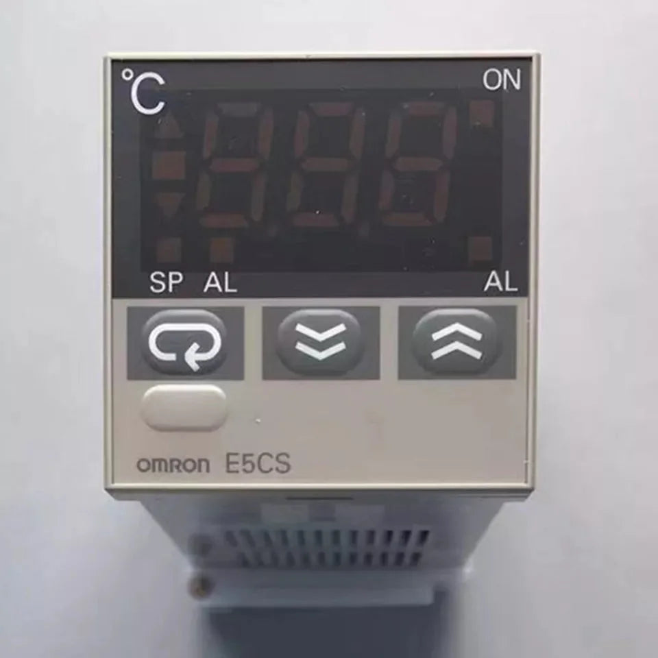 Omron E5CS-R1PX Temperature Controller - OMRON [1]