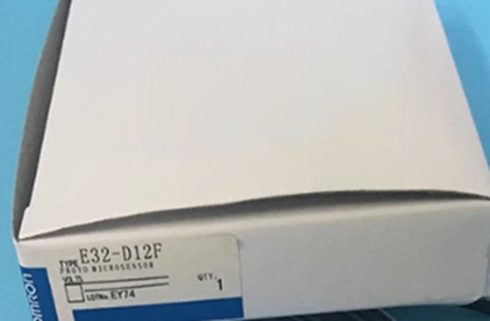 Omron Fiber Optic Sensor E32-D12F - OMRON [1]