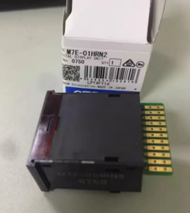 Omron M7E-01HRN2 Digital Display Unit - OMRON [1]