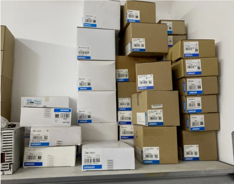 Omron NB3Q-TW01B Touchscreen Operator Interface In Box - OMRON [4]