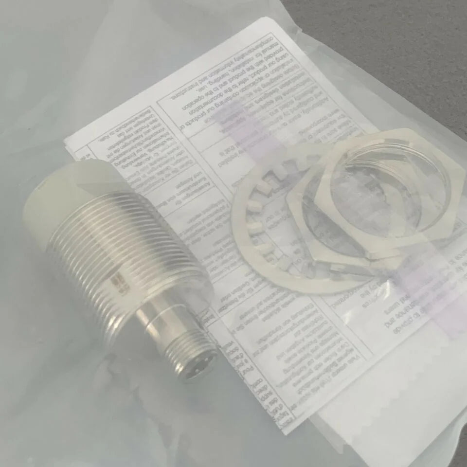 Omron Proximity Sensor E2EX18MF2M1Z - OMRON [1]