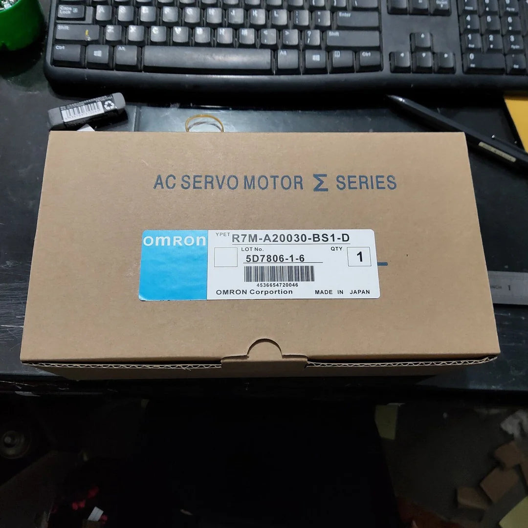 Omron R7M-A20030-BS1-D Servo Motor - OMRON [2]