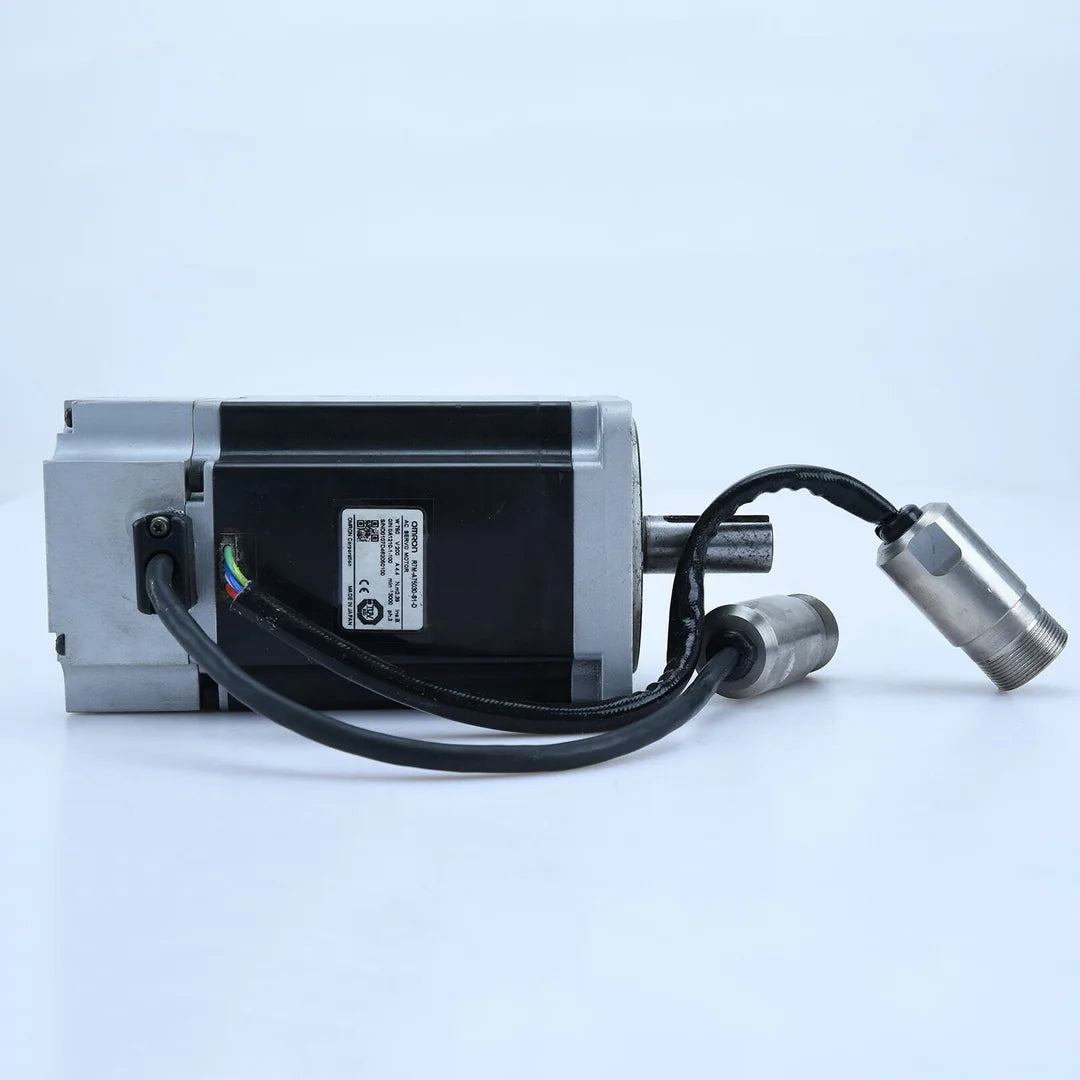Omron R7M-A75030-S1 750W Servo Motor Tested - OMRON [3]