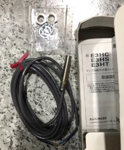 Omron Reflective Photoelectric Switch Sensor, E3HT-DS3E1, Automation and Safety - OMRON [2]