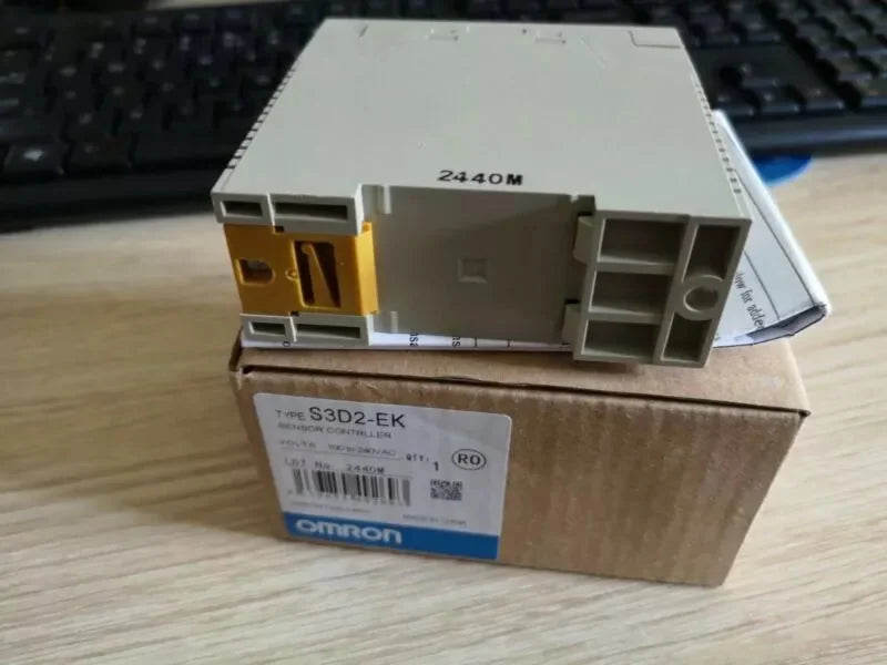 Omron S3D2EK Sensor Controller S3D2EK | Omron | Omron S3D2EK Sensor Controller S3D2EK - OMRON [2]