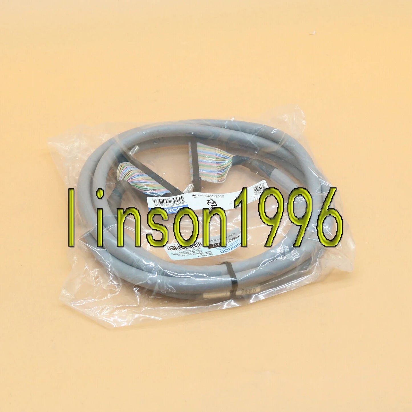 Omron XW2Z-200B HMI PLC Programming Cable 2m - OMRON [1]