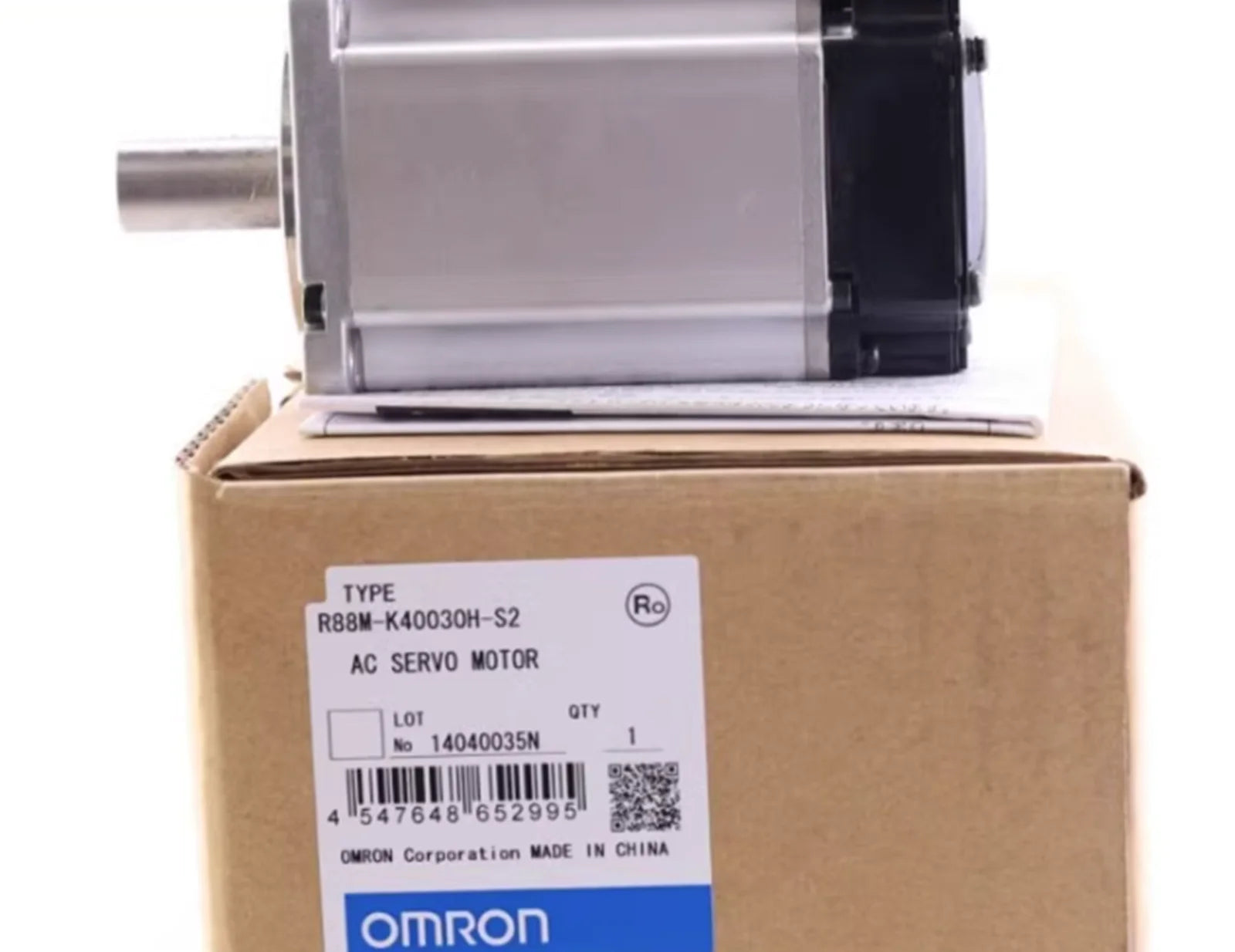 Omron servo motor R88M K40030H S2 - OMRON [1]